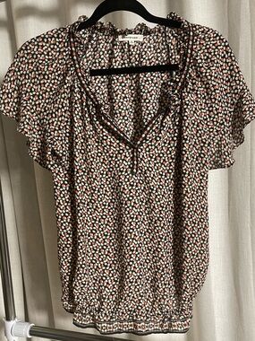 Max Studio Women's Short Sleeve Printed Blouse in Black with Coral & Cream Spots
